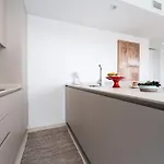 Lägenhet Coastal Retreat With Shared Pool,