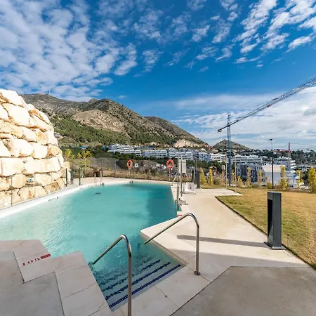 Coastal Retreat With Shared Pool,