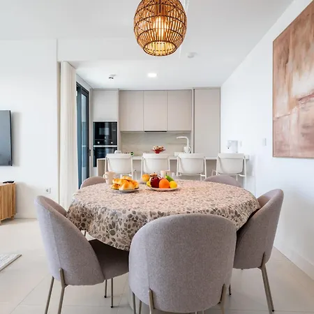 Coastal Retreat With Shared Pool, Apartment